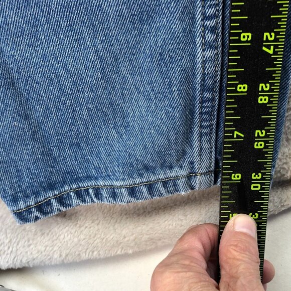 Levis Women's 550 Jeans Size 16 Relaxed Fit Vintage from Aug 2022 - Picture 5 of 13